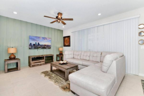 Windsor Island Resort 5 Bed Townhome. 3721